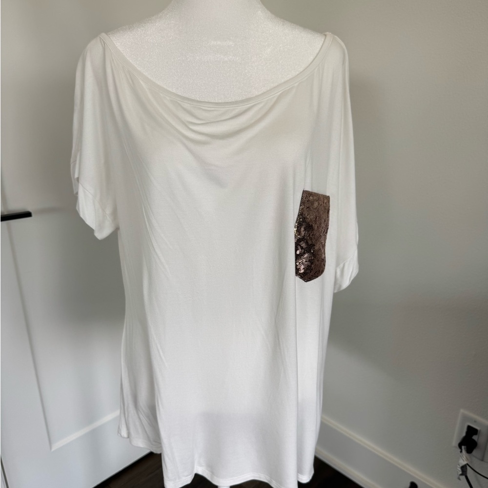 e.Luna Off-Shoulder Ivory Tee with Sequin Pocket – Size L